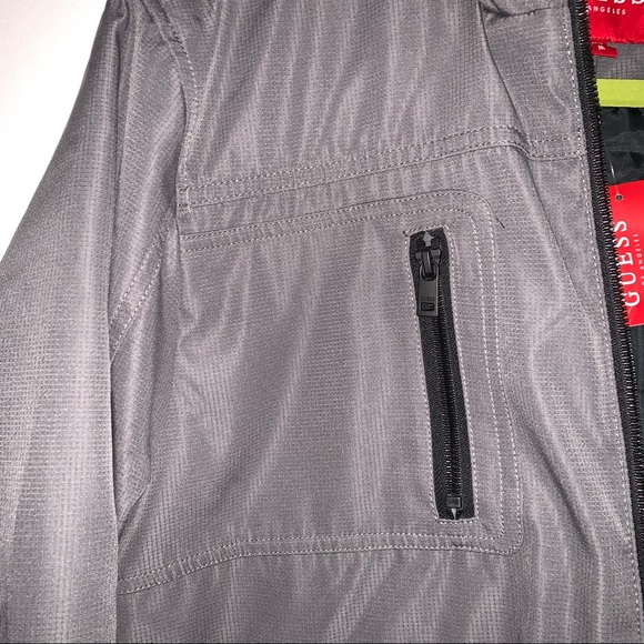 NWT Guess Men’s Grey Nylon Jacket with Pockets - Picture 9 of 12